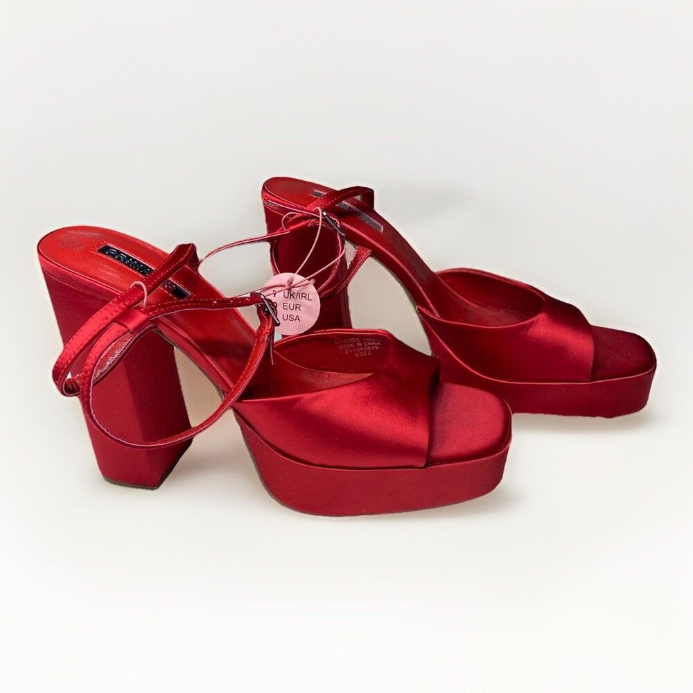 Red Satin Platform Heel Womens Square Toe Size 9 Ankle Strap Sexy Pumps